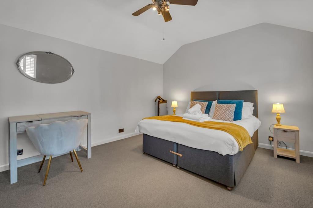Two Bedroom Private Cottage With Private Parking Just By The Sea Herne Bay Exterior photo